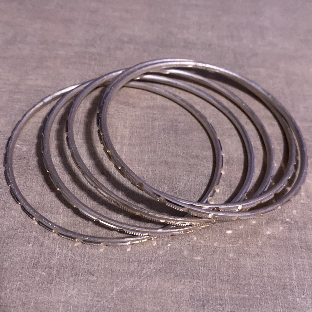 Royal Inspired Bangles Set - Picture 8 of 16